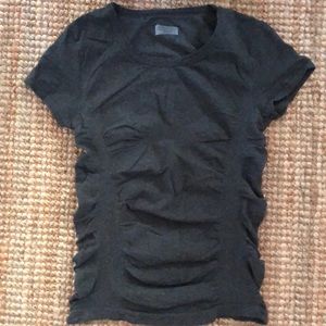 Athleta roughed breathe tee